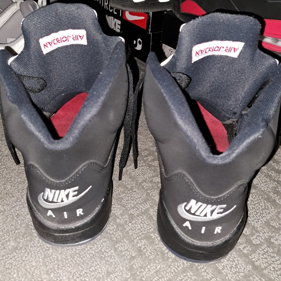 Jordan 5 Black Metallic Sneakers Men's Size 13 - Picture 5 of 12